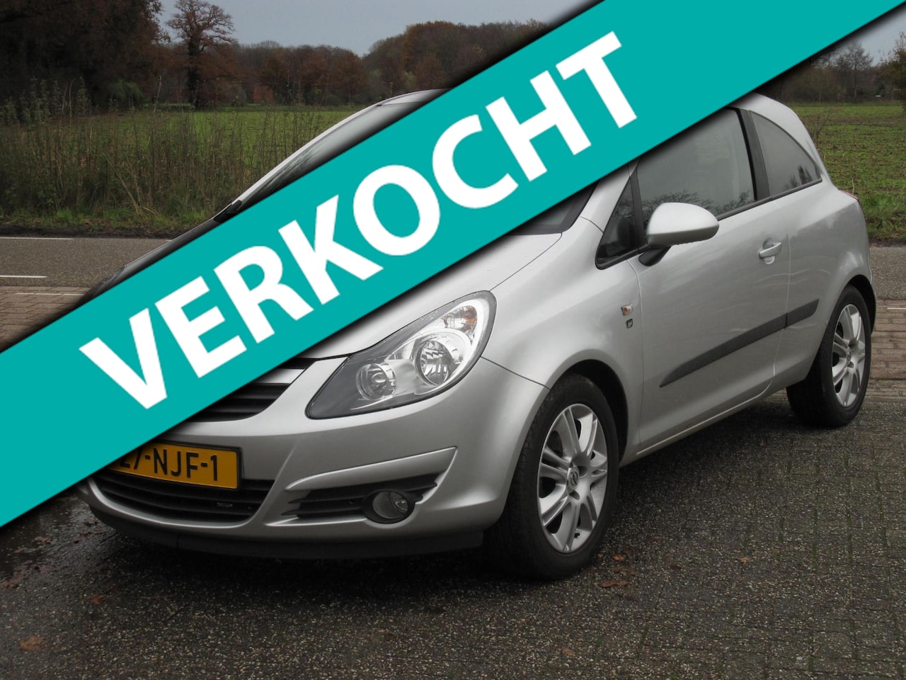 Opel Corsa - 1.2-16V '111' Edition AUTOMAAT - AutoWereld.nl