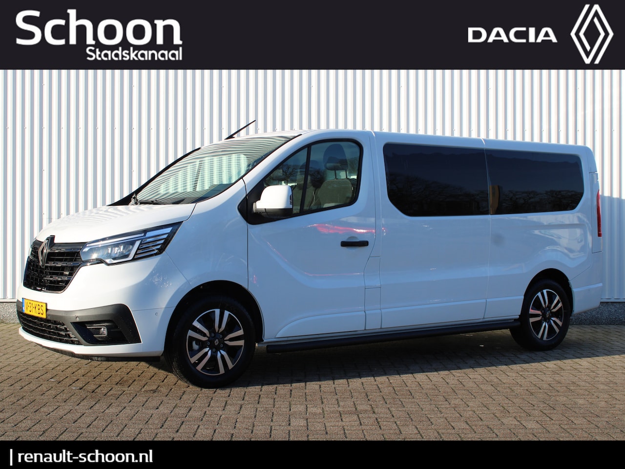 Renault Trafic - 2.0 Blue dC1 150 EDC T30 L2H1 Extra Anniversary | CRUISE CONTROL | NAVIGATIE | STOELVERWAR - AutoWereld.nl