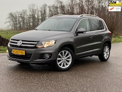 Volkswagen Tiguan - 1.4 TSI Highline 5DRS NAVI CAMERA AIRCO NAP GOED ONDERHOUDEN