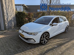 Volkswagen Golf - 1.5 TSI Life Bns