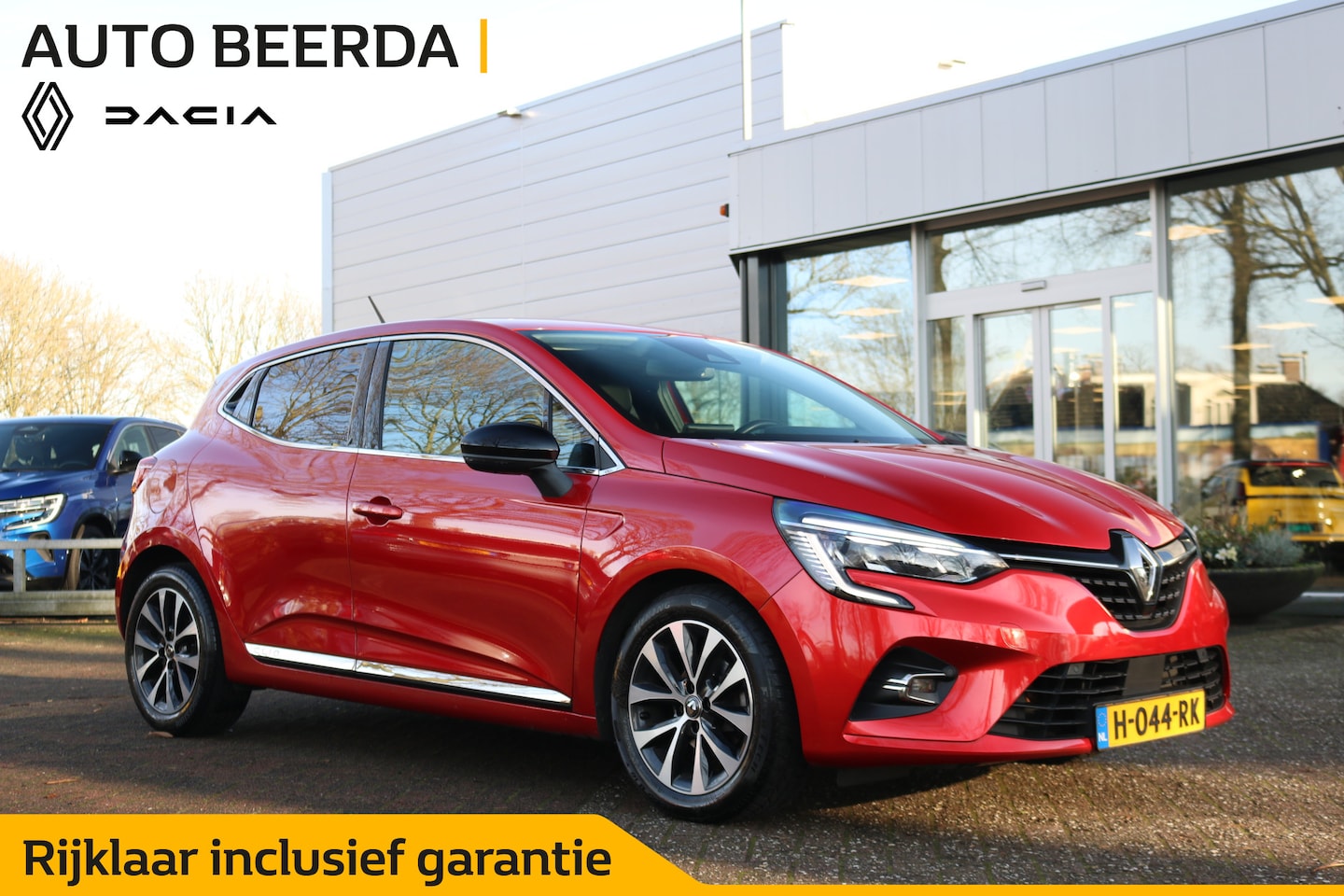 Renault Clio - TCe 100 Intens | Navigatie | Clima | Cruise | Achteruitrijcamera - AutoWereld.nl