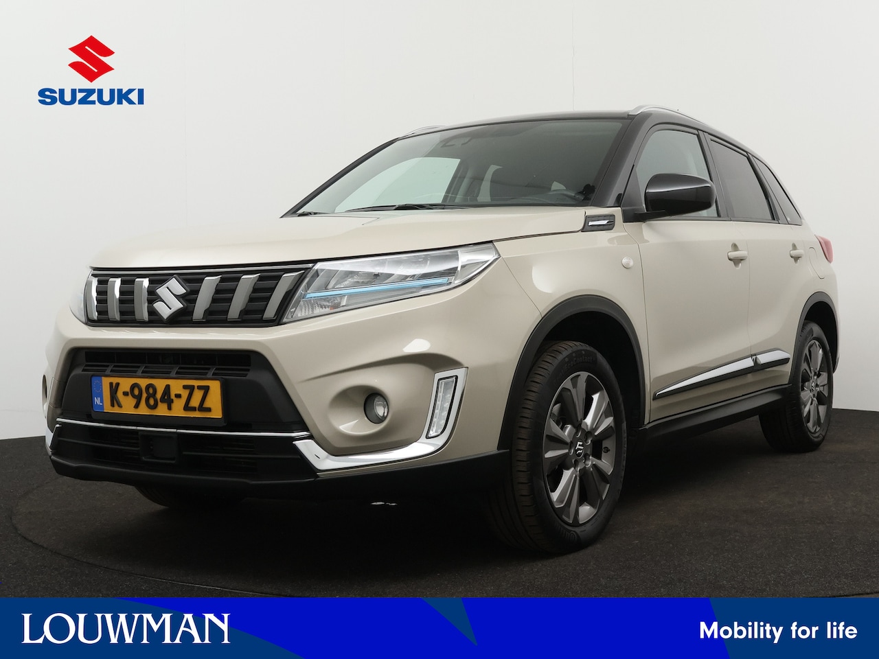 Suzuki Vitara - 1.4 Boosterjet Comfort Smart Hybrid | Voorstoelen verwarmd | Navigatie | - AutoWereld.nl