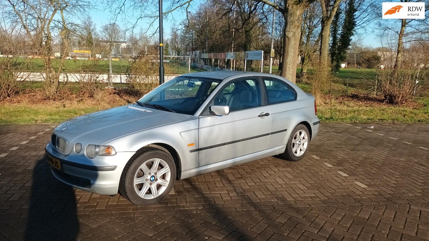 BMW 3-serie Compact - 316ti Black&Silver - AutoWereld.nl