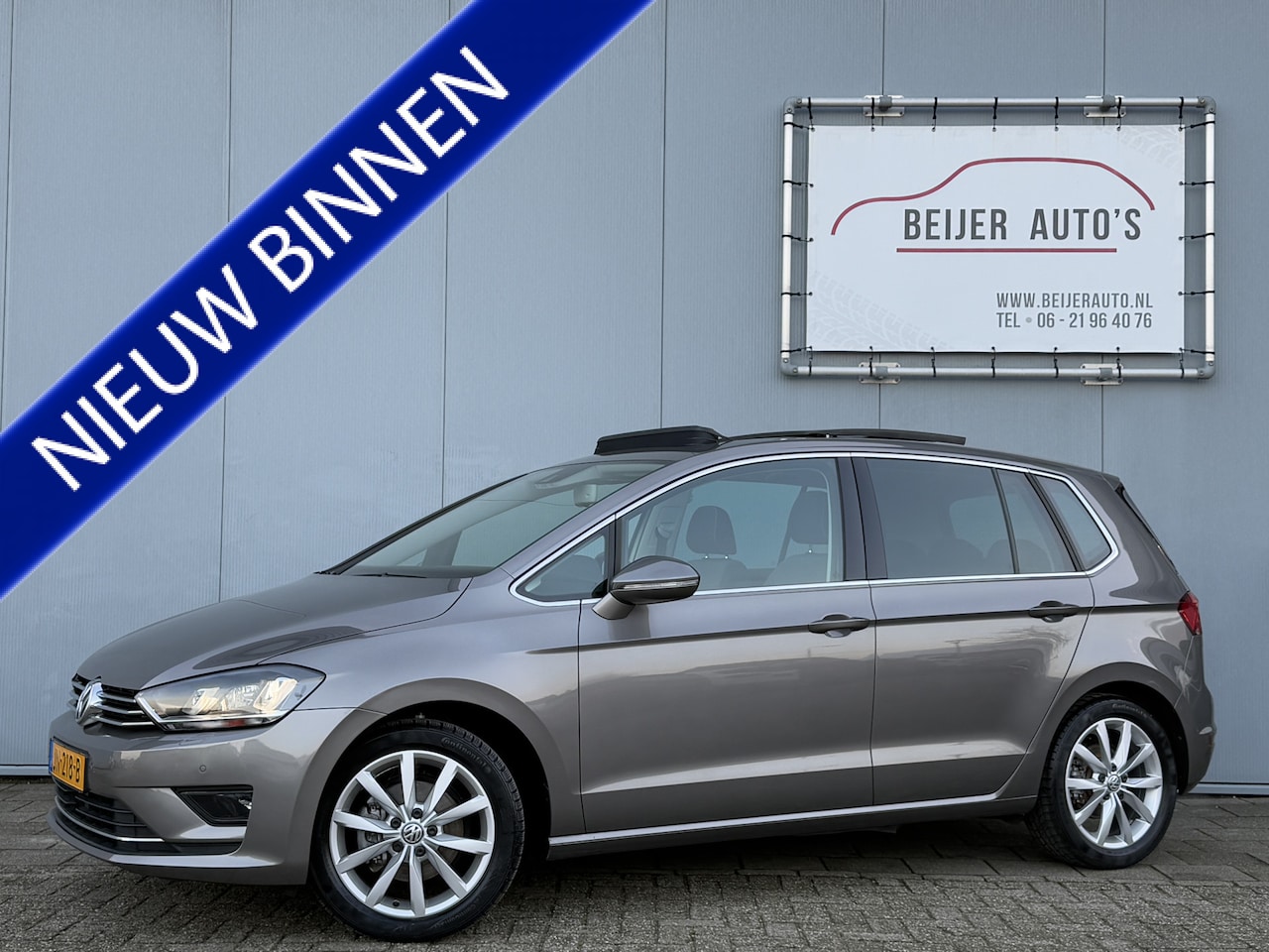 Volkswagen Golf Sportsvan - 1.4 TSI Highline Pano/Xenon/Trekhaak. - AutoWereld.nl