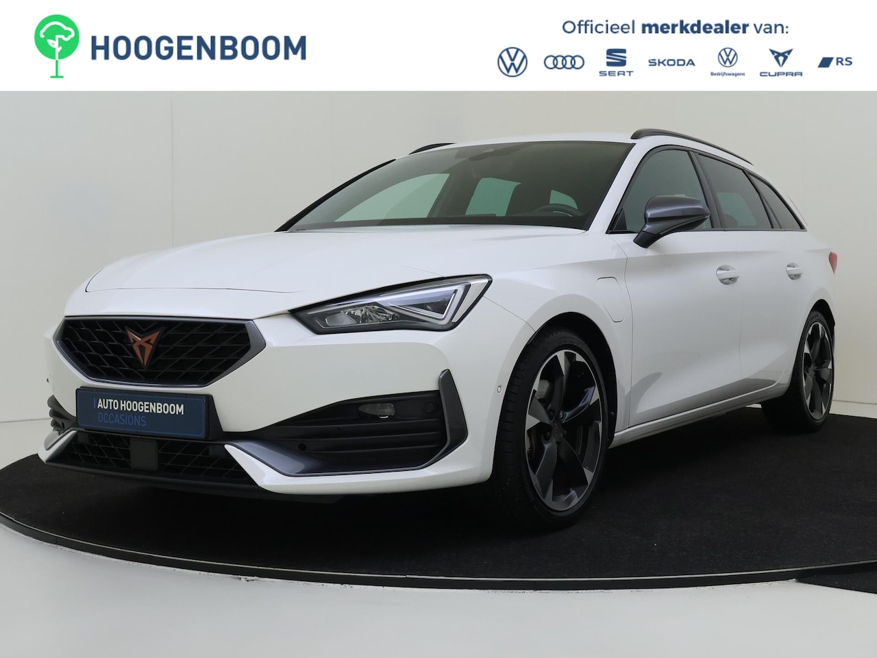 CUPRA Leon Sportstourer - 1.4 e-Hybrid VZ Adrenaline | Parkeerassistent | Adaptieve demping | Keyless | Achteruitrij - AutoWereld.nl