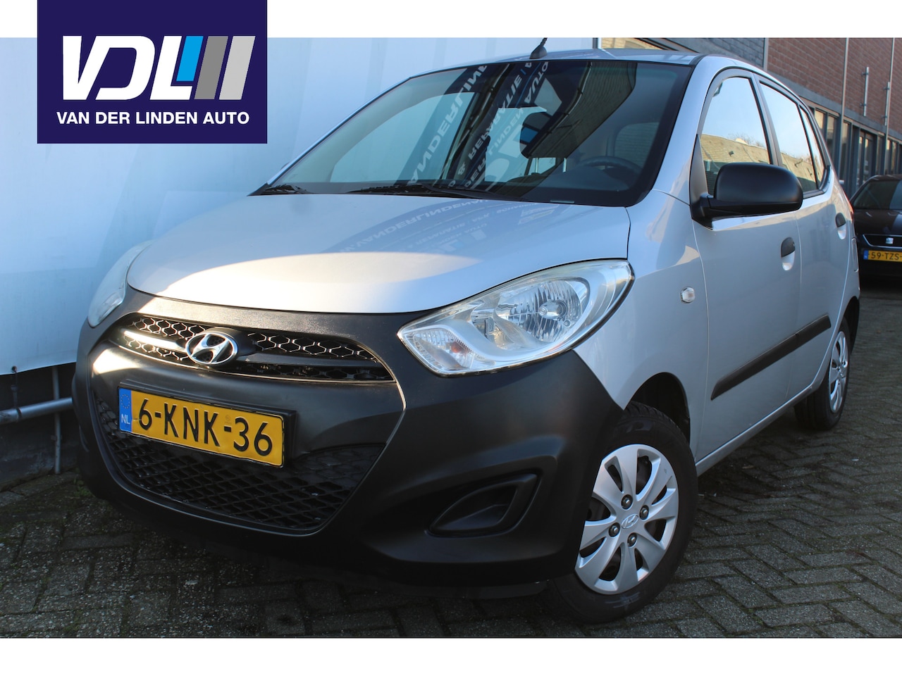 Hyundai i10 - 1.0 Pure Radio l CD speler l - AutoWereld.nl