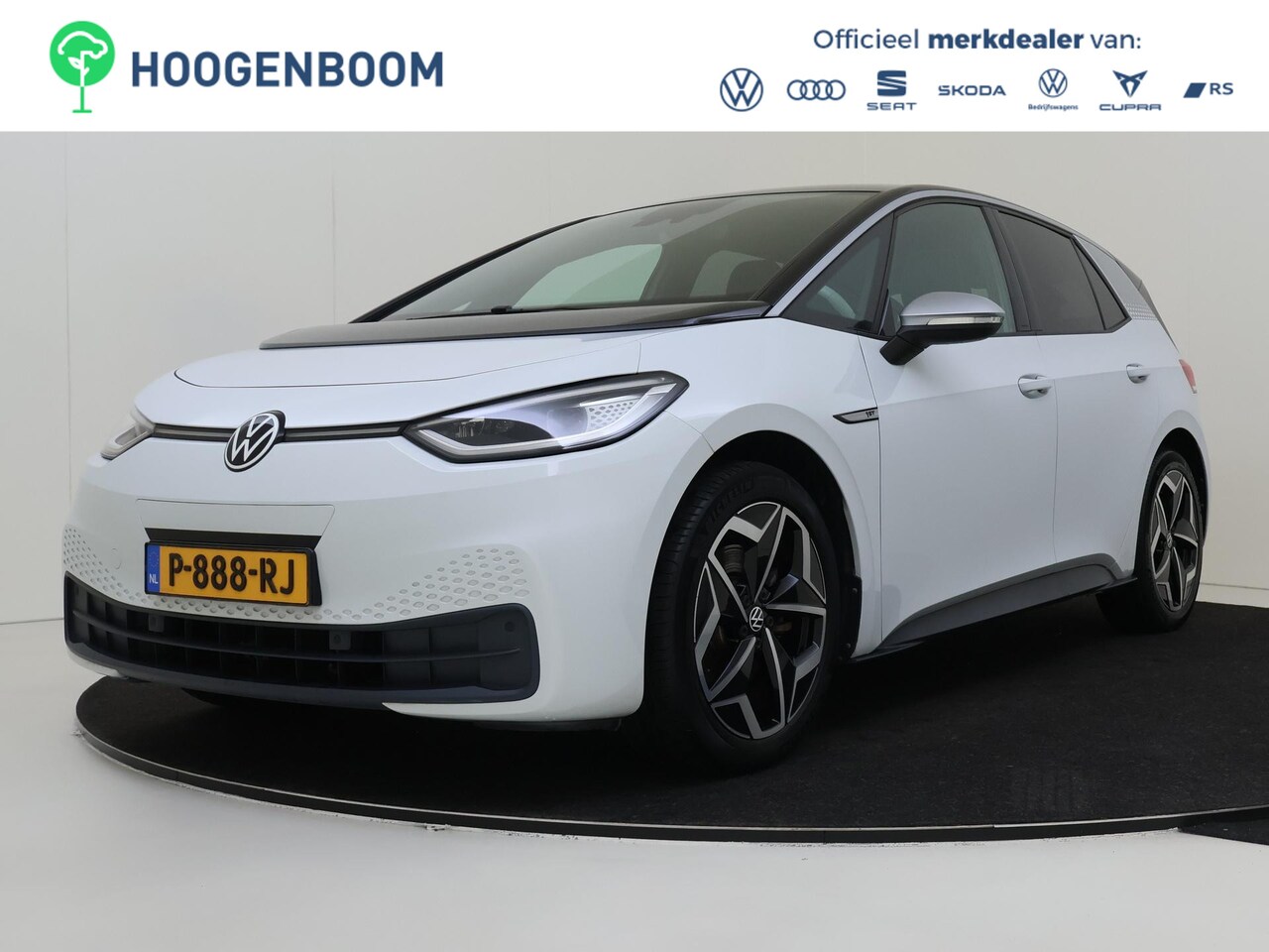 Volkswagen ID.3 - First Plus 58 kWh | Achteruitrijcamera | Keyless | Voorklimatisering | Adaptieve cruise co - AutoWereld.nl