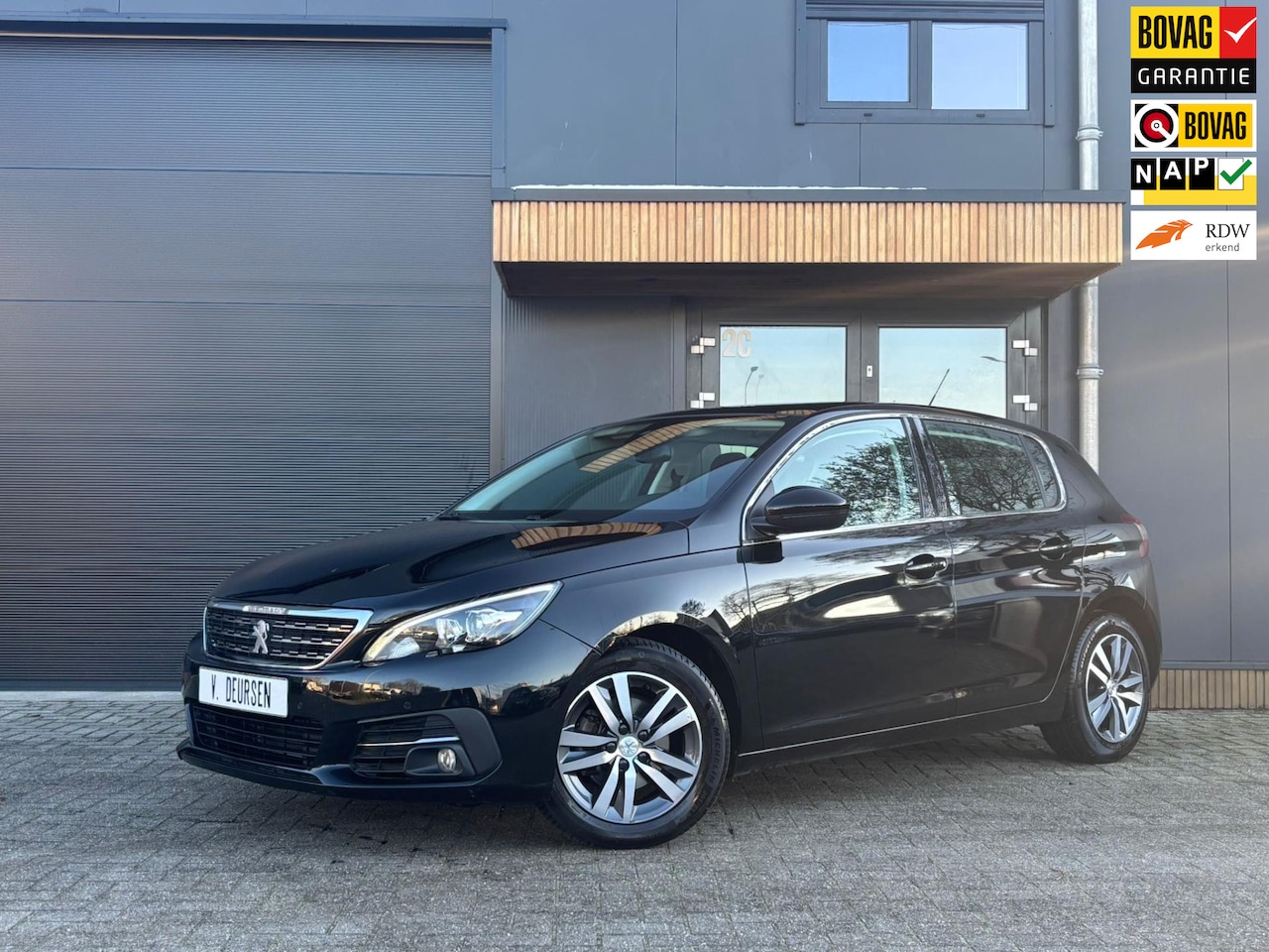 Peugeot 308 - 1.2 PureTech Allure 1.2 PureTech Allure - AutoWereld.nl