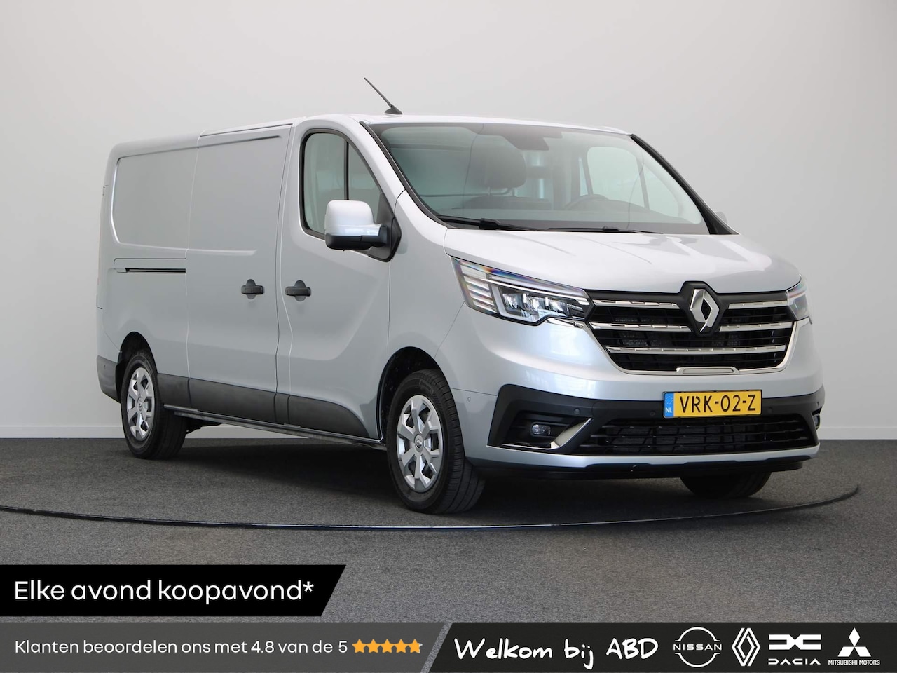 Renault Trafic - 2.0 dCi 150 EDC T29 L2H1 Comfort Automaat | Betimmering | Navigatie | Climate Control | We - AutoWereld.nl