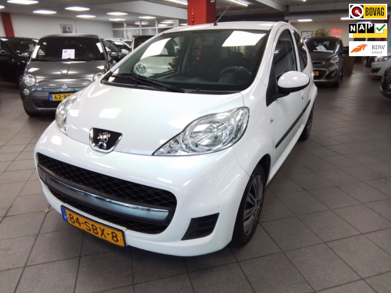 Peugeot 107 - 1.0-12V XS 5drs Airco - AutoWereld.nl