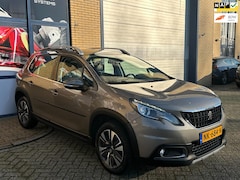 Peugeot 2008 - 1.2 PureTech Allure, NAP, distributie vernieuwd, PDC, navigatie, airco, panoramadak, licht