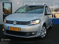 Volkswagen Touran - 1.2 TSI Comfortline BlueMotion ECC/NAVI