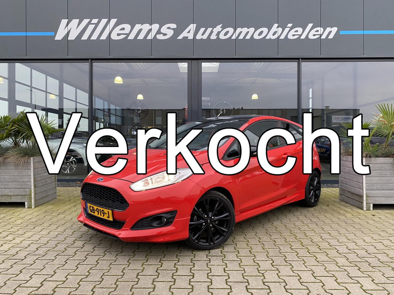 Ford Fiesta - 1.0 EcoBoost Red Edition 140 PK Cruise Control, Climate Control & LM Velgen - AutoWereld.nl