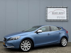 Volvo V40 - 2.0 T3 Summum Navigatie/Bluetooth/17inch