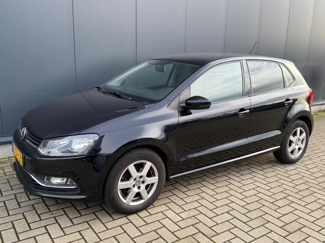 Volkswagen Polo - 1.2 TSI Facelift Comfortline - AutoWereld.nl