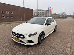 Mercedes-Benz A-klasse - 200 Launch Edition Premium Pano | Sfeer | Memory | 19 Inch