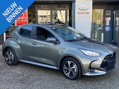 Toyota Yaris - 1.5 HYBRID 115 DYNAMIC Yaris 1.5 Hybrid Dynamic APPLE/ANDROID STOEL+STUURVERWARMING LM-VEL