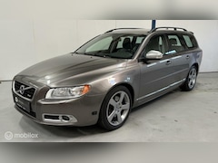 Volvo V70 - 2.5T R-Design AUTOMAAT