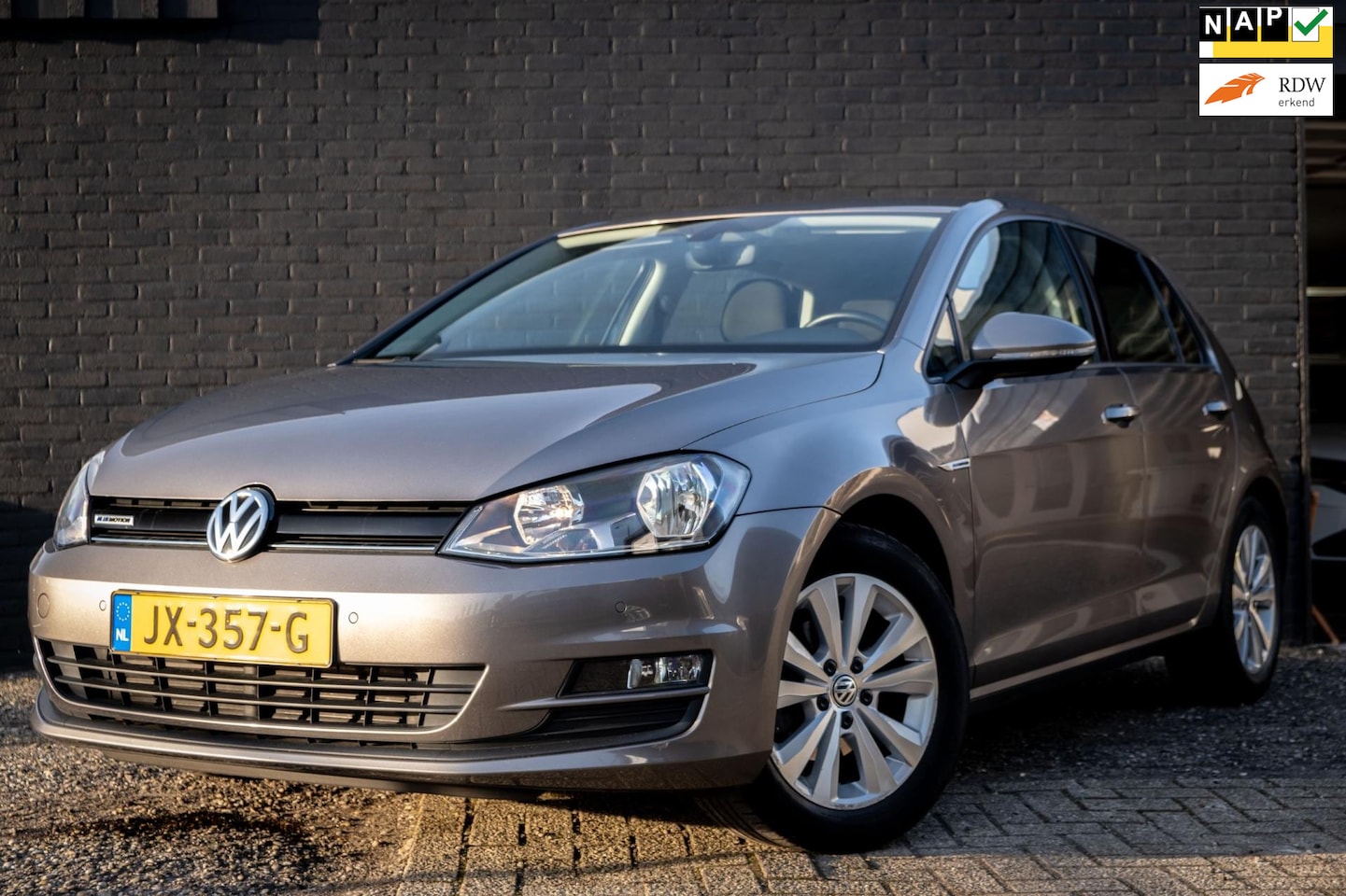 Volkswagen Golf - 1.0 TSI Comfortline | NAP | Cruise | Climate - AutoWereld.nl