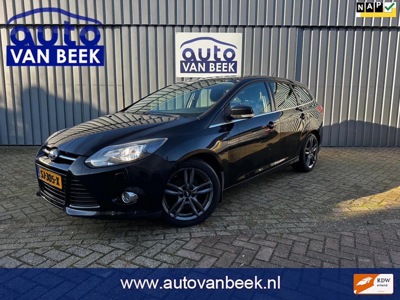 Ford Focus Wagon - 1.0 EcoBoost Lease Titanium|Airco|Stoelverwarming|Trekhaak - AutoWereld.nl