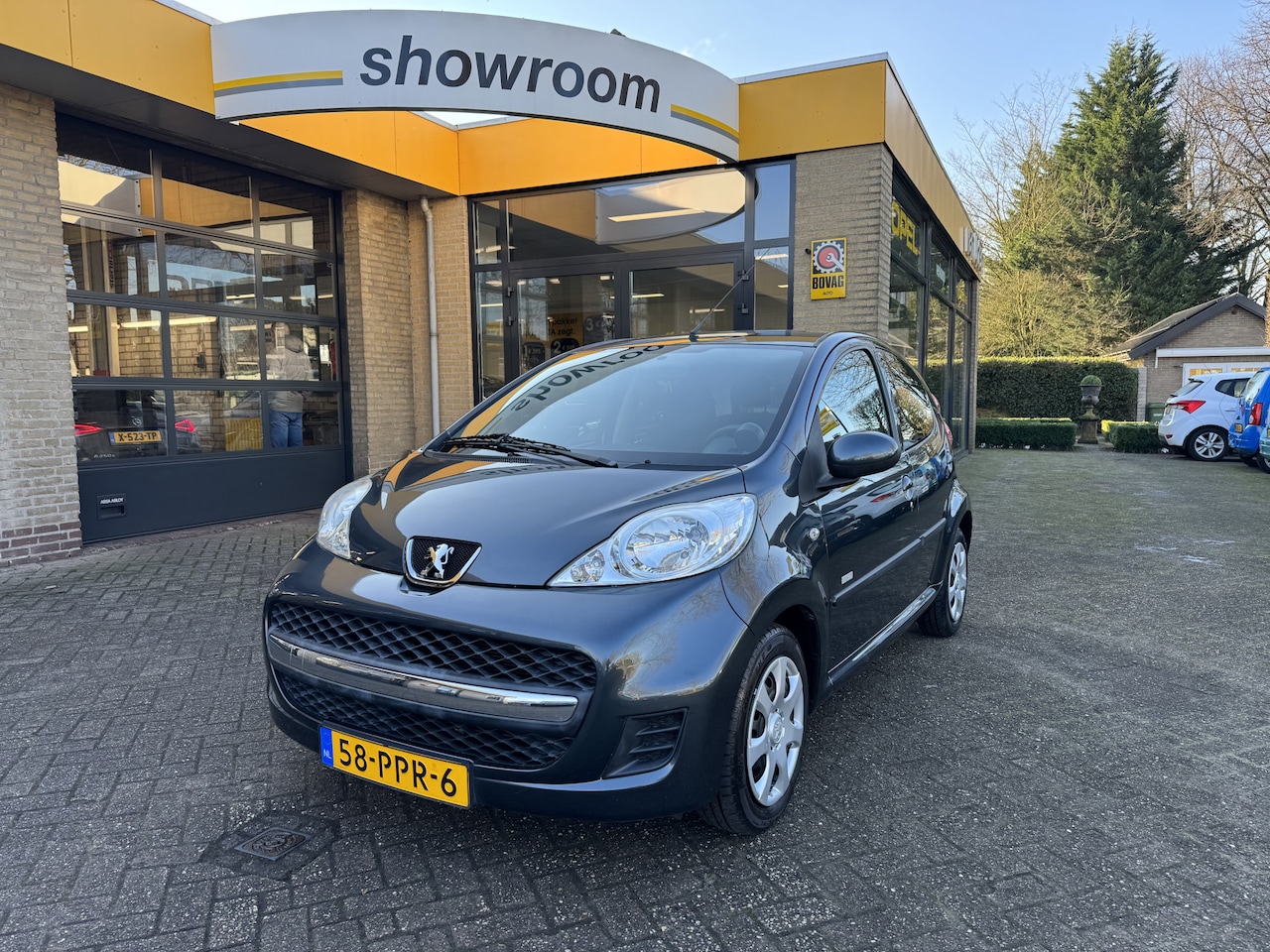 Peugeot 107 - 1.0-12V Millesim 200 5drs Airco - AutoWereld.nl