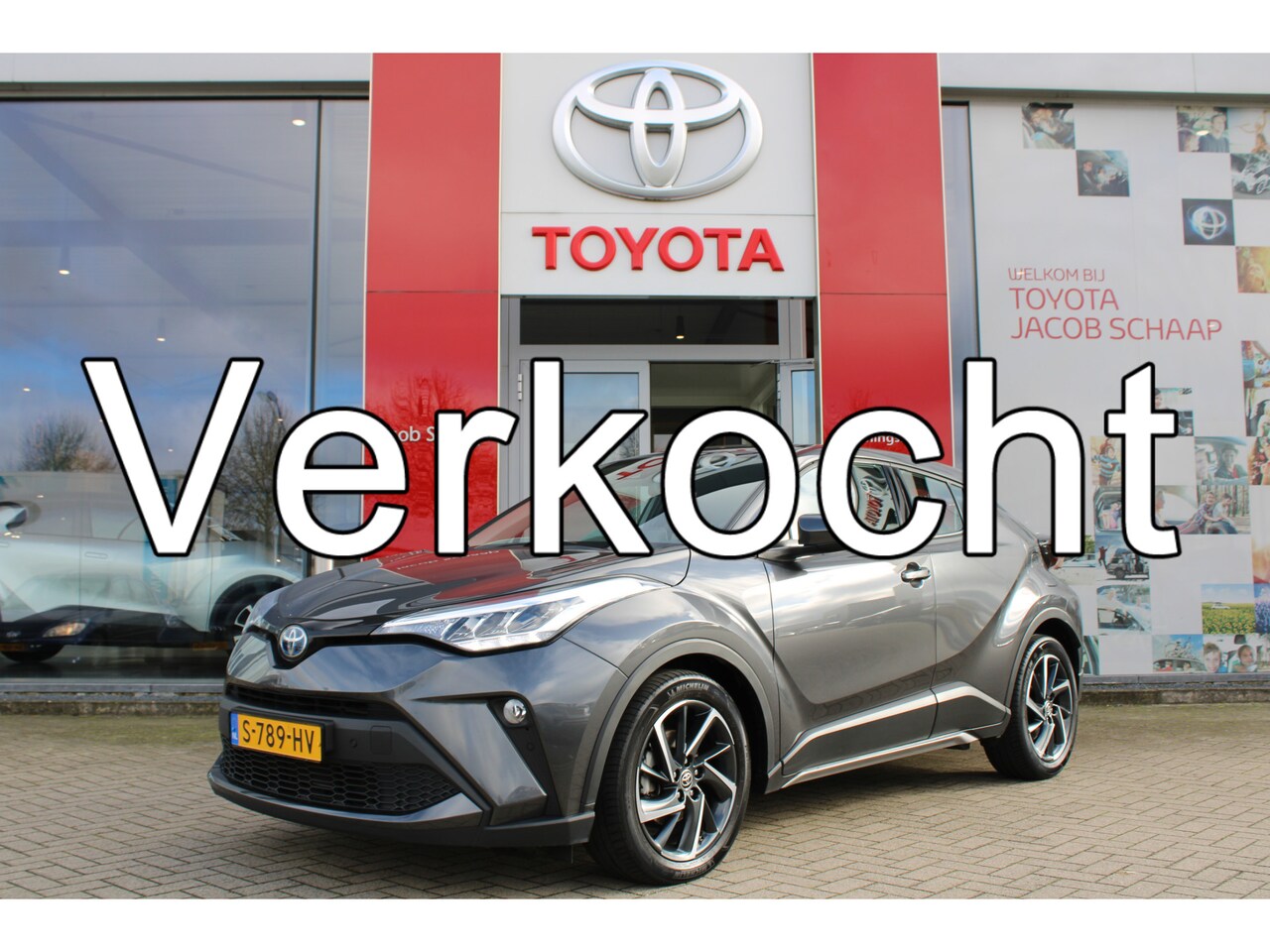 Toyota C-HR - 2.0 Hybrid Dynamic Automaat 184pk | Apple Carplay/Android Auto | PDC | Navi | LED-koplampe - AutoWereld.nl