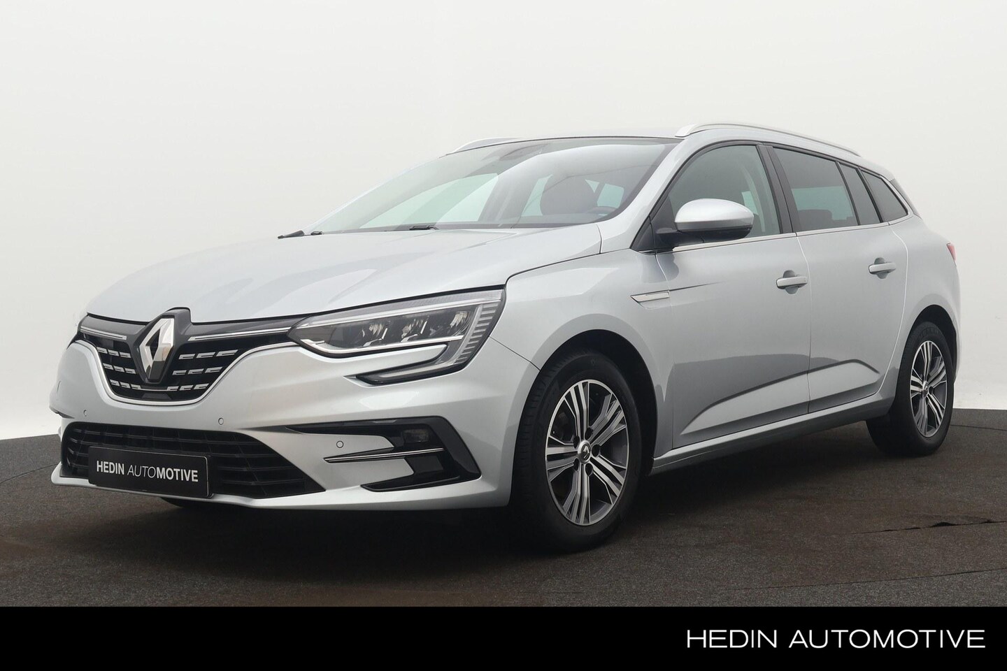 Renault Mégane Estate - 1.3 TCe Intens | Apple carplay/Android Auto | Trekhaak 1700 kg geremd trekken | Cruise con - AutoWereld.nl