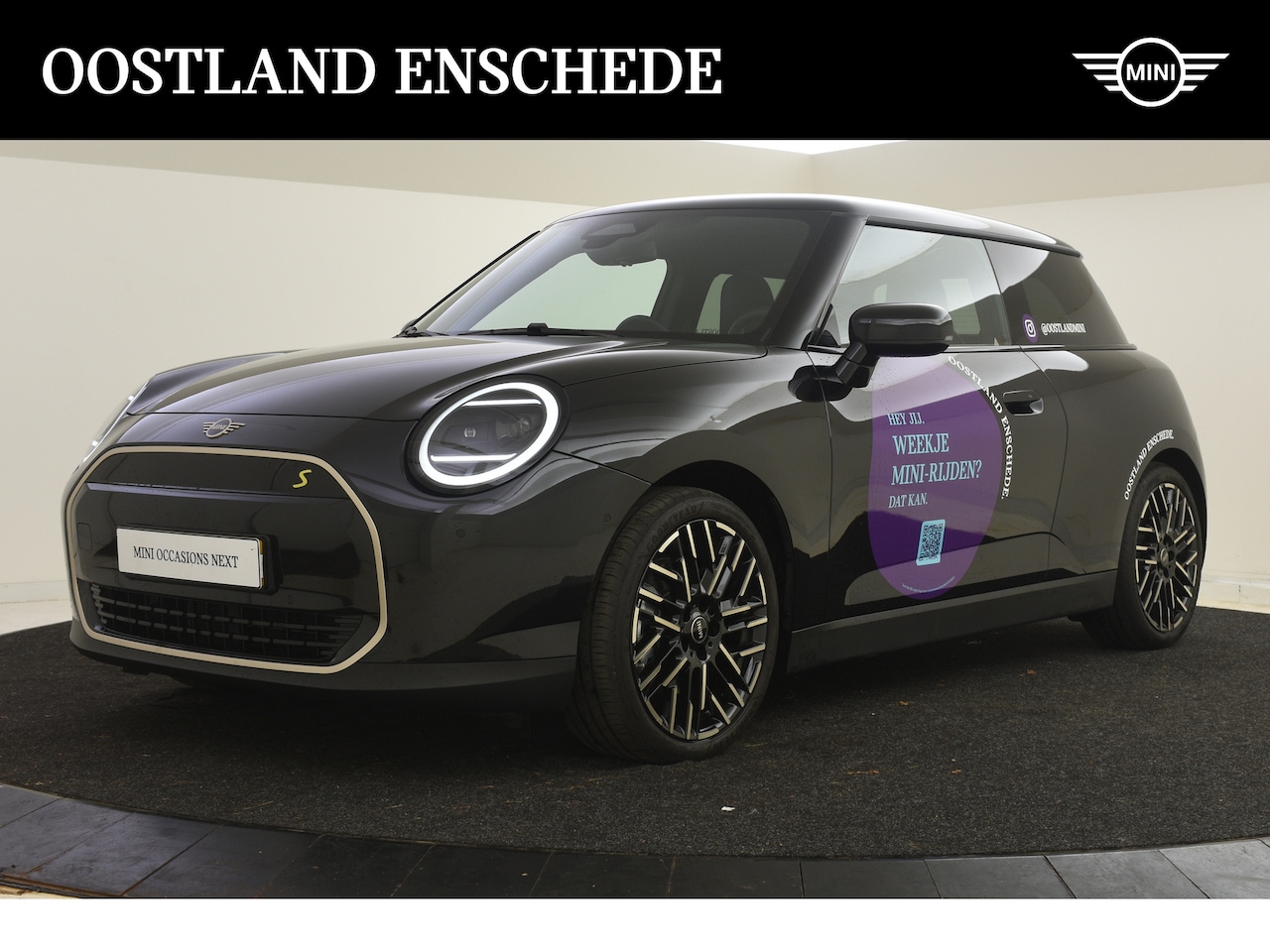 MINI Mini-Electric - Hatchback Cooper SE / Favoured Trim / Pakket M / 18 inch Night Flash Spoke 2-tone - AutoWereld.nl