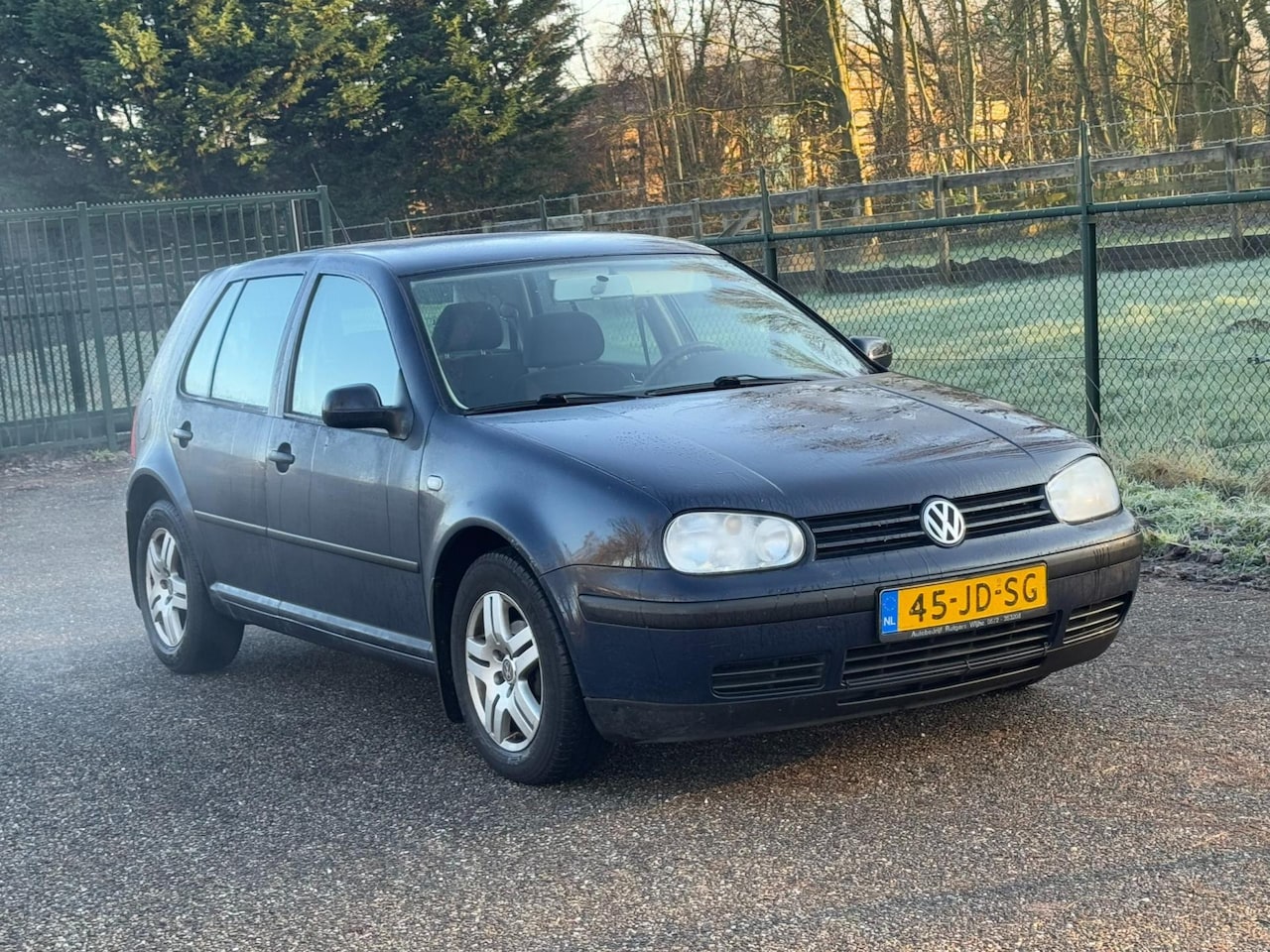 Volkswagen Golf - 1.6-16V Comfortline /Airco/5-Deurs/ - AutoWereld.nl