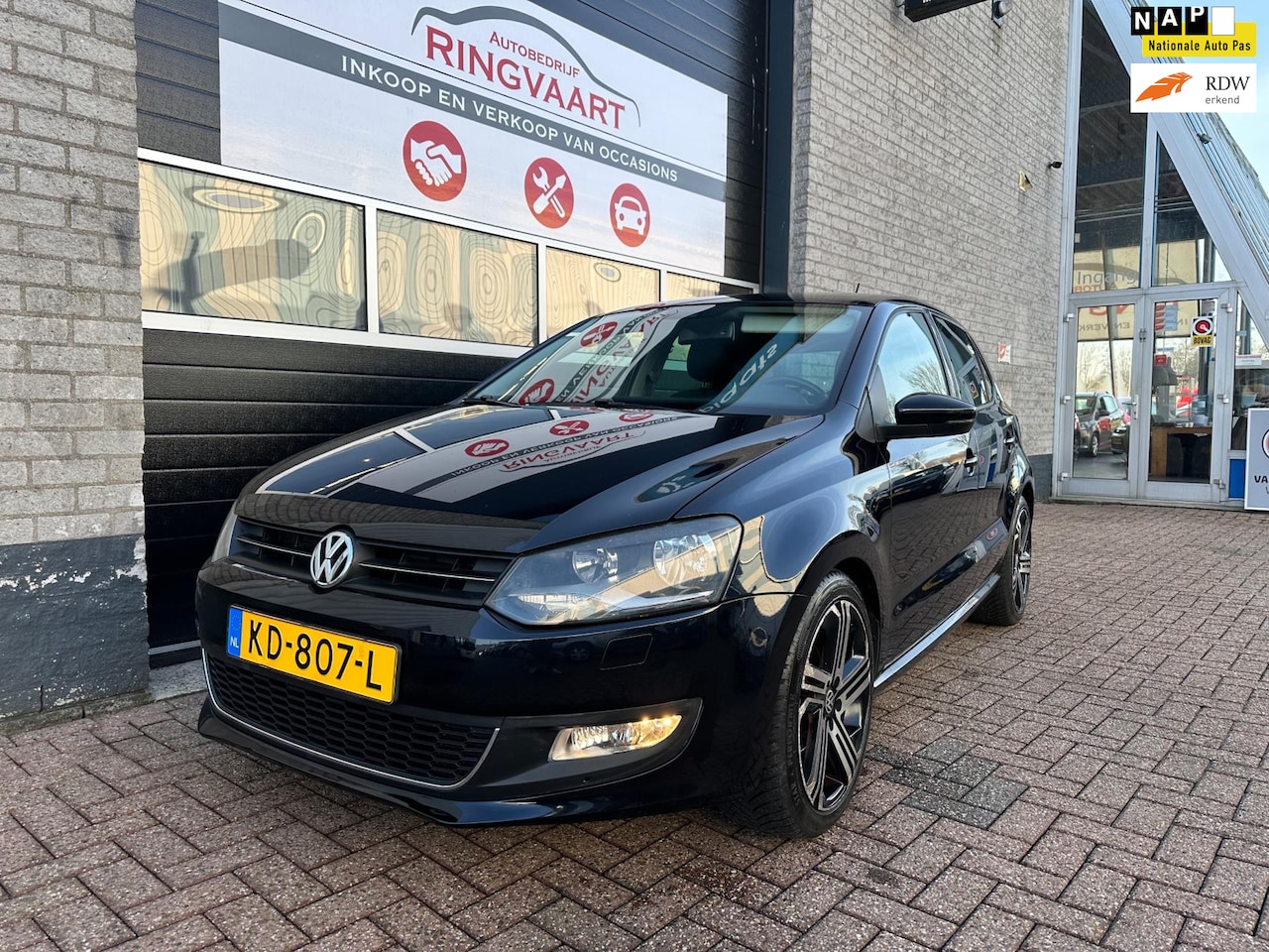 Volkswagen Polo - 1.4-16V Highline Leer - AutoWereld.nl