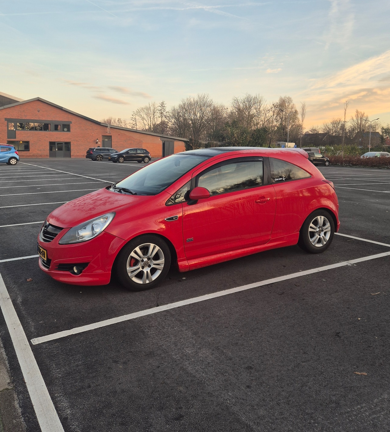 Opel Corsa - 1.4-16V White Edition - AutoWereld.nl