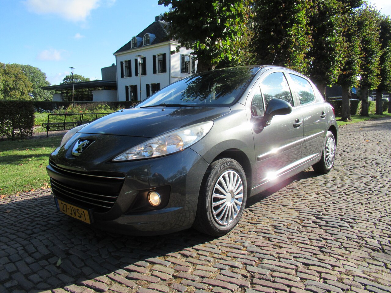 Peugeot 207 - 1.6 VTi XS Ecc Cruisecontrol Isofix 5 Drs Trekhaak***Apk t/m 24-9-2025*** - AutoWereld.nl