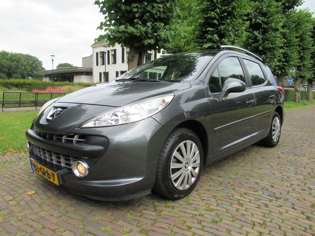 Peugeot 207 SW - 1.6 VTi XS Ecc Panoramadak Stuurbekrachtiging Isofix Trekhaak - AutoWereld.nl