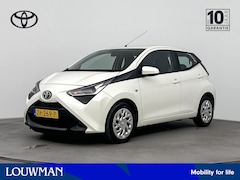 Toyota Aygo - 1.0 VVT-i x-play limited | Airco | Apple Carplay/Android Auto |