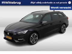 Seat Leon Sportstourer - 1.5 eTSI FR Launch Edition Achetruitrijcamera / DSG / 18 Inch / Electrische achterklep