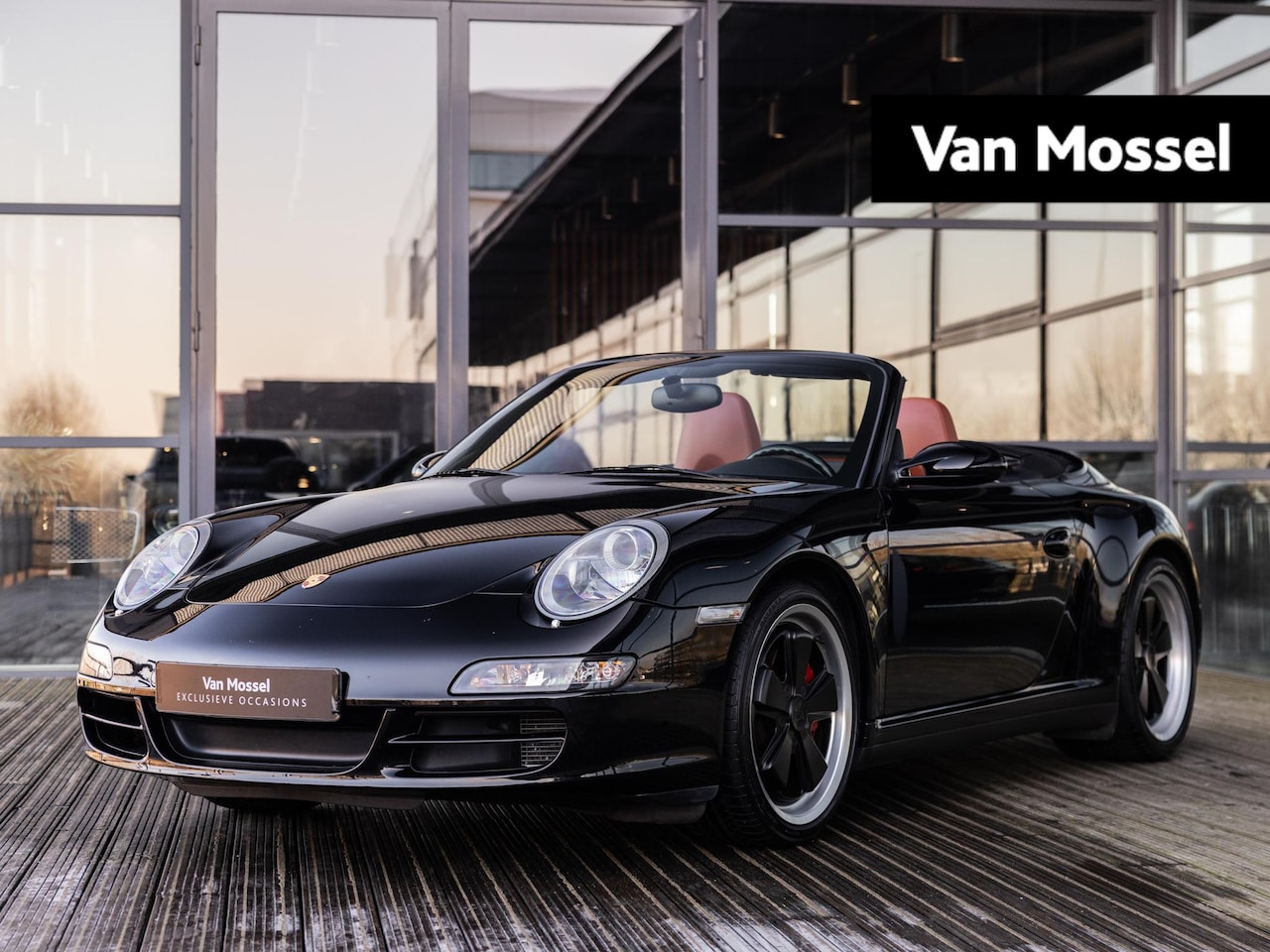 Porsche 911 Cabrio - 3.8 Carrera 4S | SPORTCHRONO | FUCHS 19 INCH | NEDERLANDSE AUTO | LEDER DASHBOARD | BOSE A - AutoWereld.nl