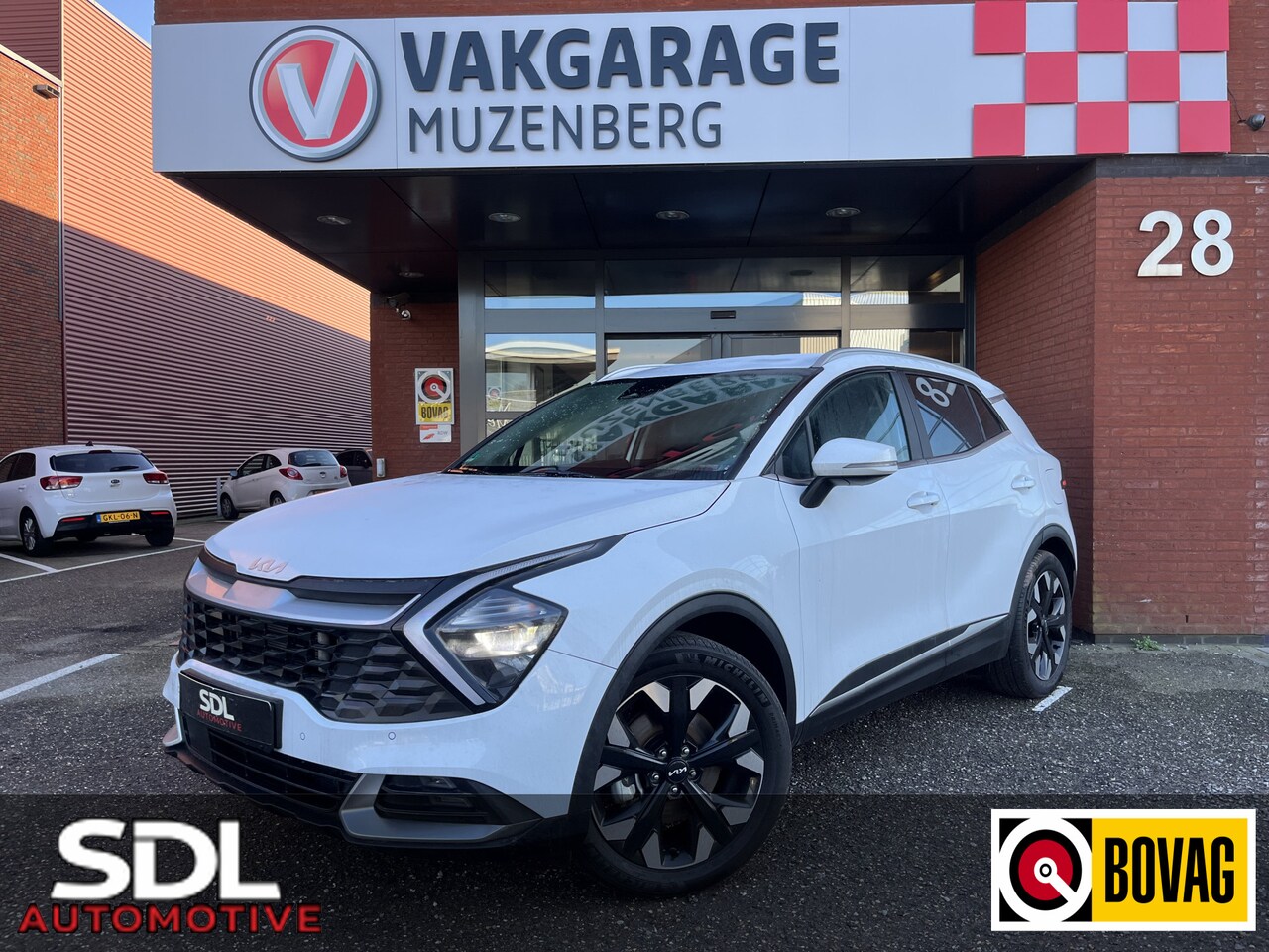 Kia Sportage - 1.6 T-GDi Plug-in Hybrid AWD DynamicPlusLine // FULL LED // ADAPT. CRUISE // HALF LEDER // - AutoWereld.nl