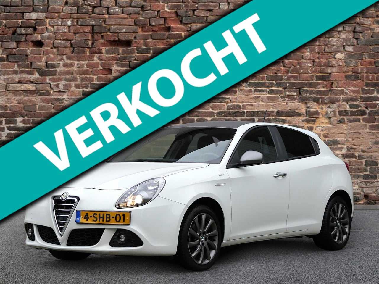 Alfa Romeo Giulietta - 1.4 T Veloce | Cruise | Clima | NAP - AutoWereld.nl