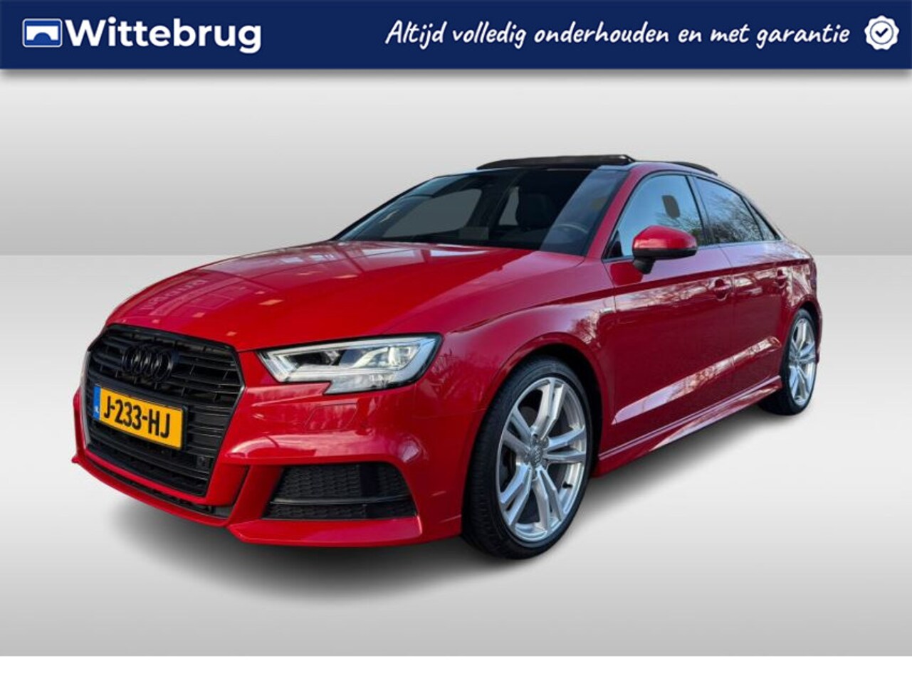 Audi A3 Limousine - 35 TFSI CoD Advance Sport /AUT/ Metallic/ Digitale Cockpit/  /Do glas/ Led/ Panoramadak/ S - AutoWereld.nl