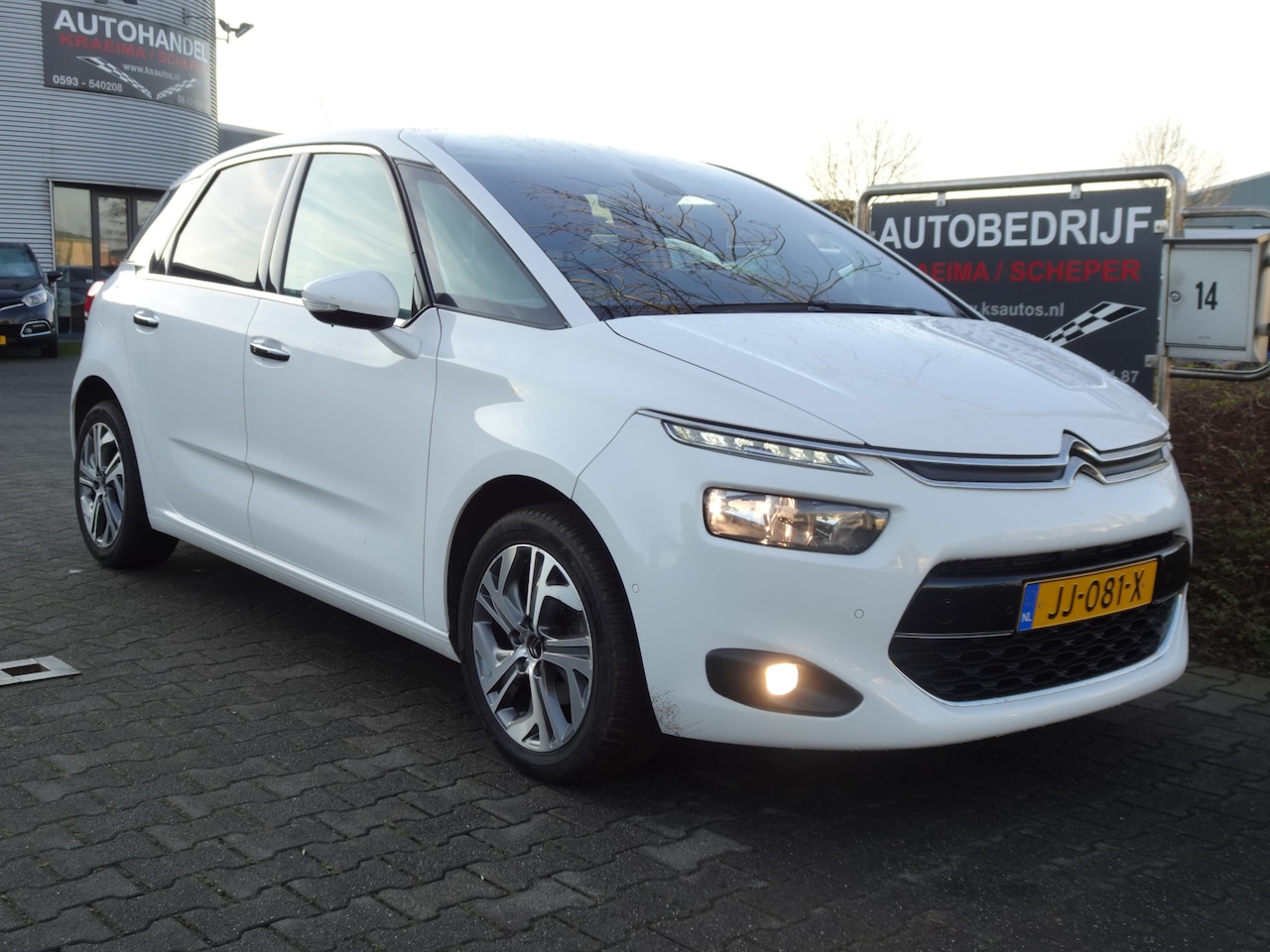 Citroën C4 Picasso - 1.2 PureTech Business 1.2 PureTech Business - AutoWereld.nl