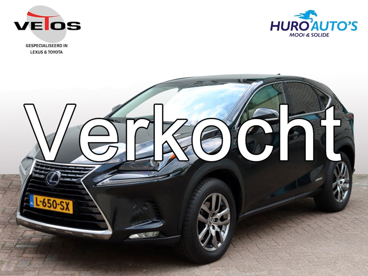 Lexus NX - 300h AWD Luxury Line | Panoramadak | Apple Carplay | Trekhaak - AutoWereld.nl