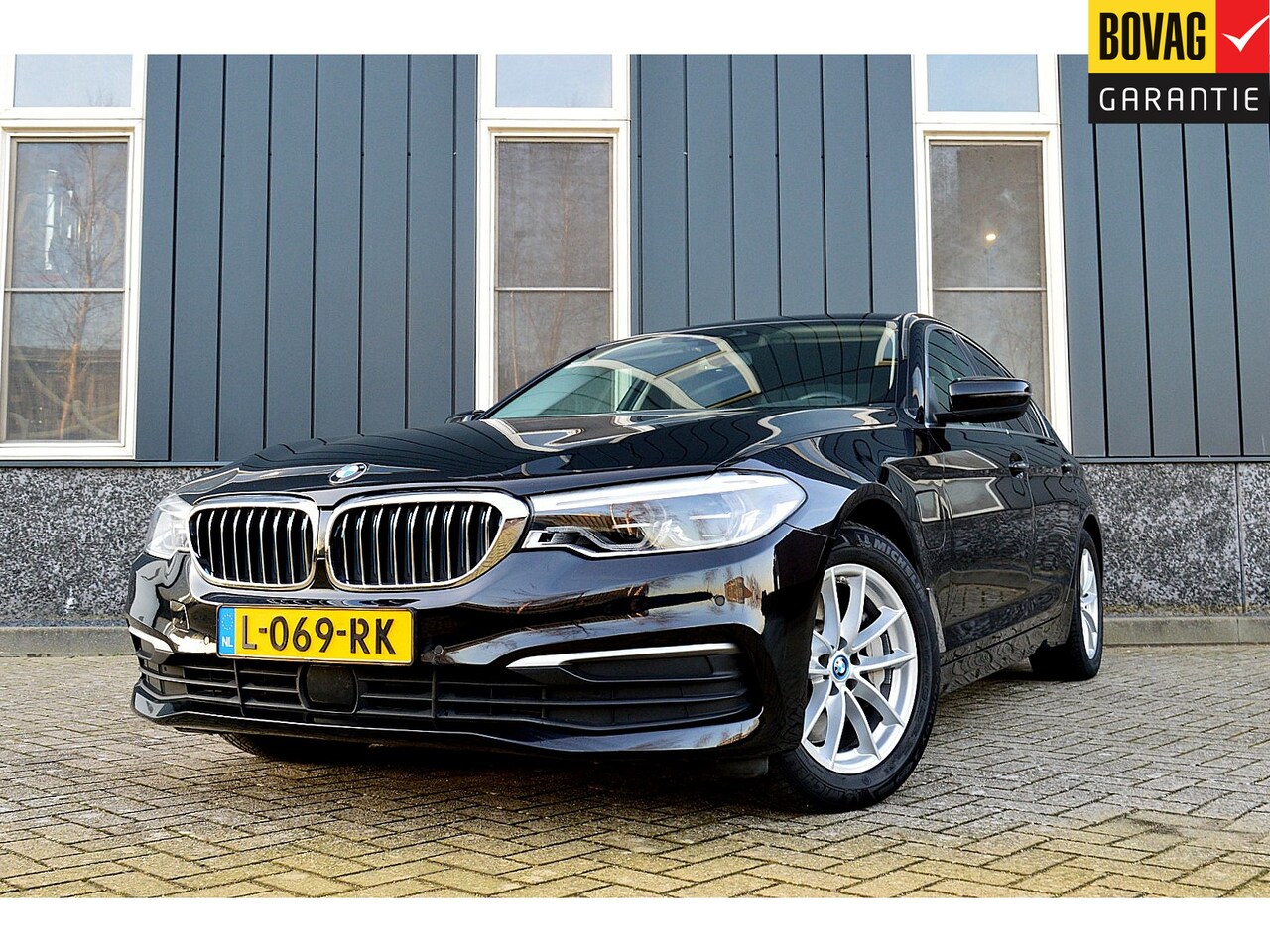 BMW 5-serie - 530e iPerformance Executive Rijklaarprijs-Garantie Navigatie Leder Sport interieur Led Hea - AutoWereld.nl