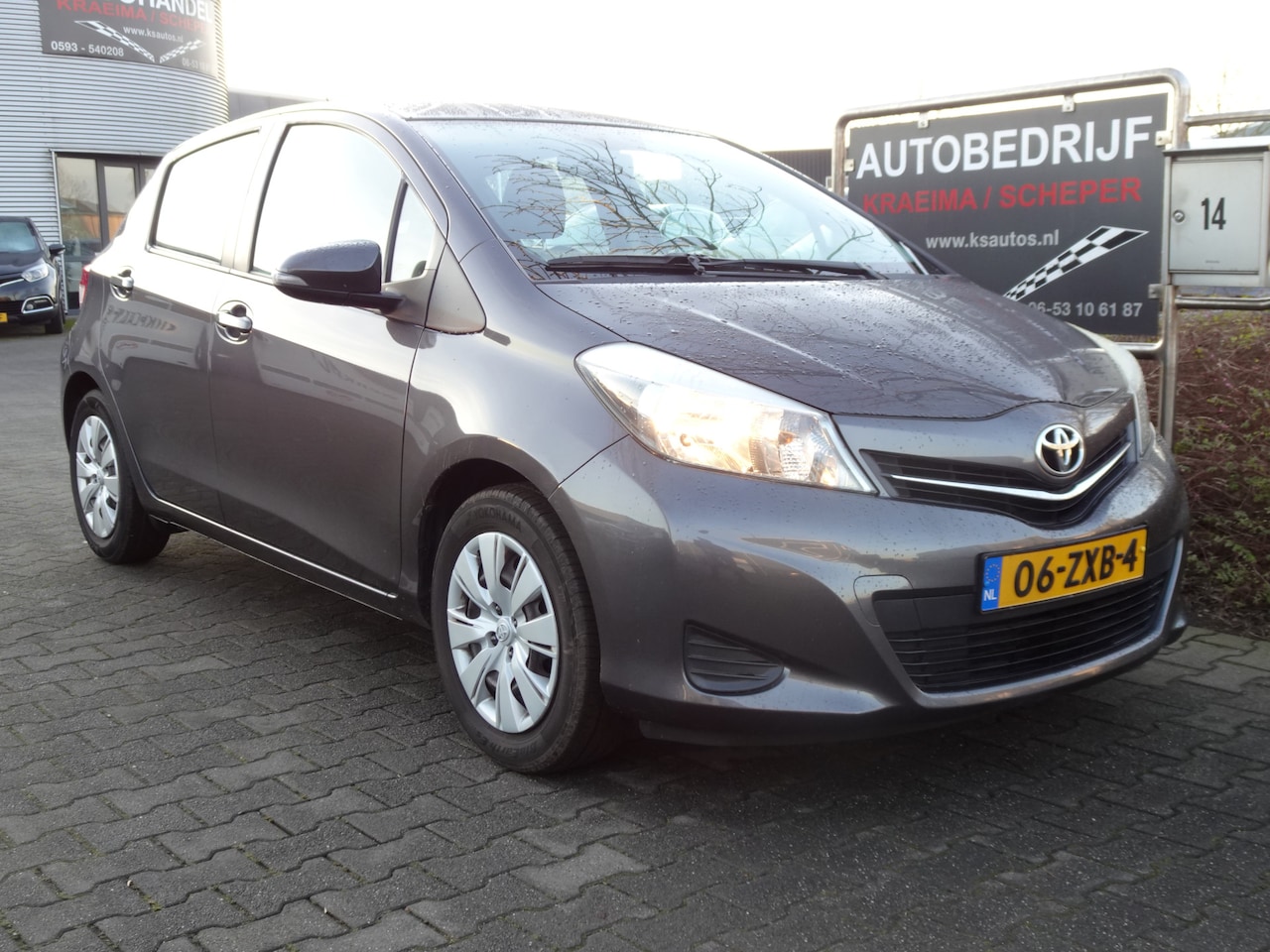 Toyota Yaris - 1.0 VVTi Cool 1.0 VVTi Cool - AutoWereld.nl