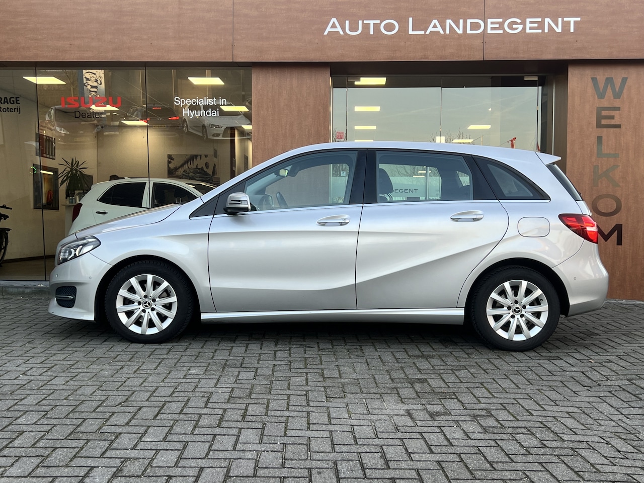 Mercedes-Benz B-klasse - 180 Ambition 180 Ambition - AutoWereld.nl