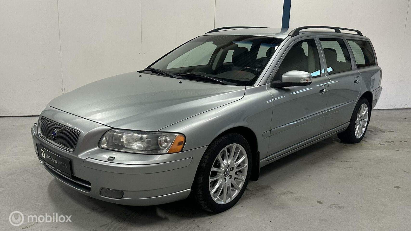 Volvo V70 - 2.4 Edition II 170PK / AUTOMAAT / XENON - AutoWereld.nl