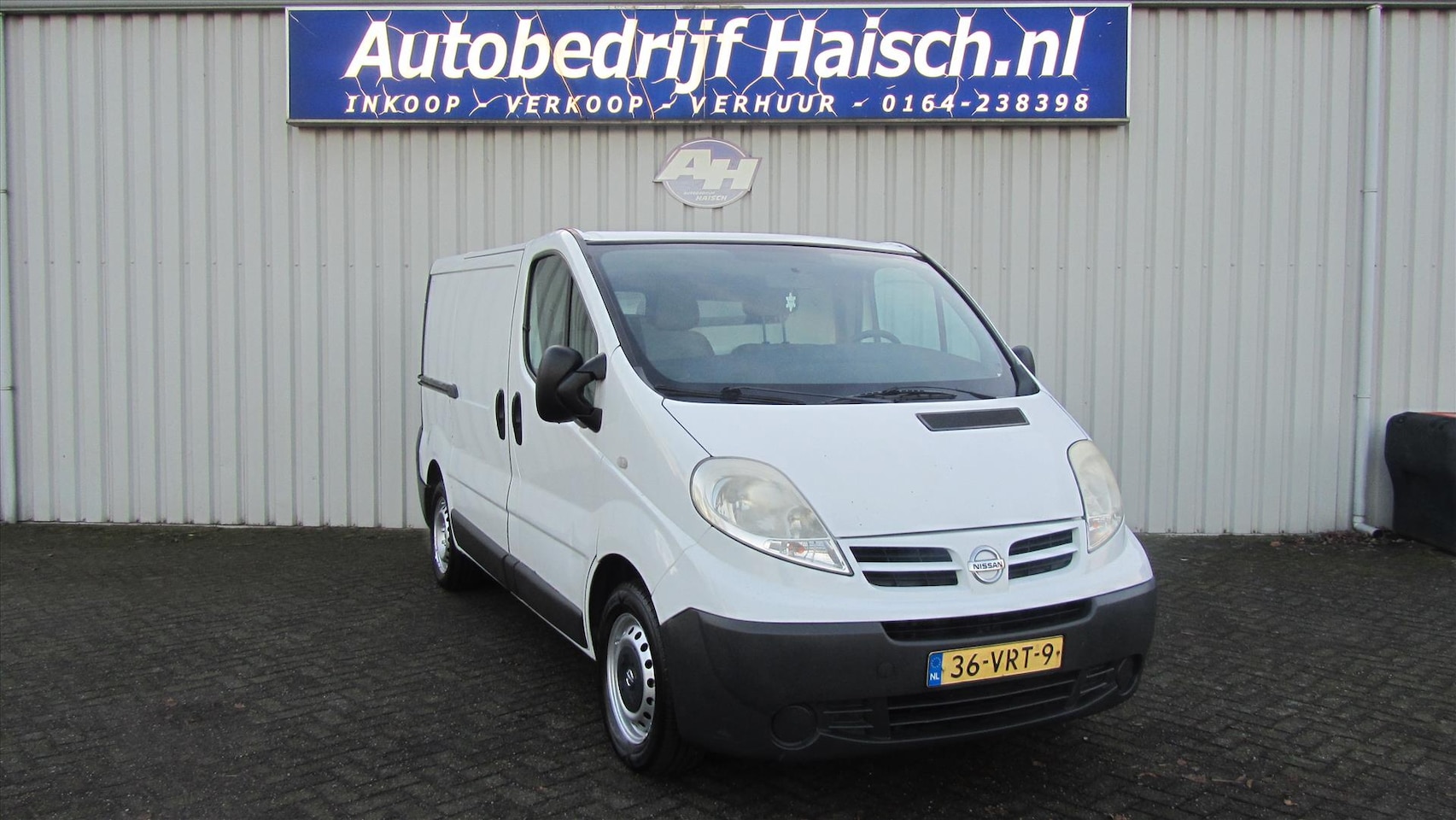 Nissan Primastar - 2.0 DCI 66KW 1000 L1H1 E4 MOTOR LOOPT NIET GOED - AutoWereld.nl