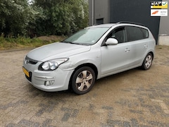 Hyundai i30 CW - 1.4i Blue Dynamic