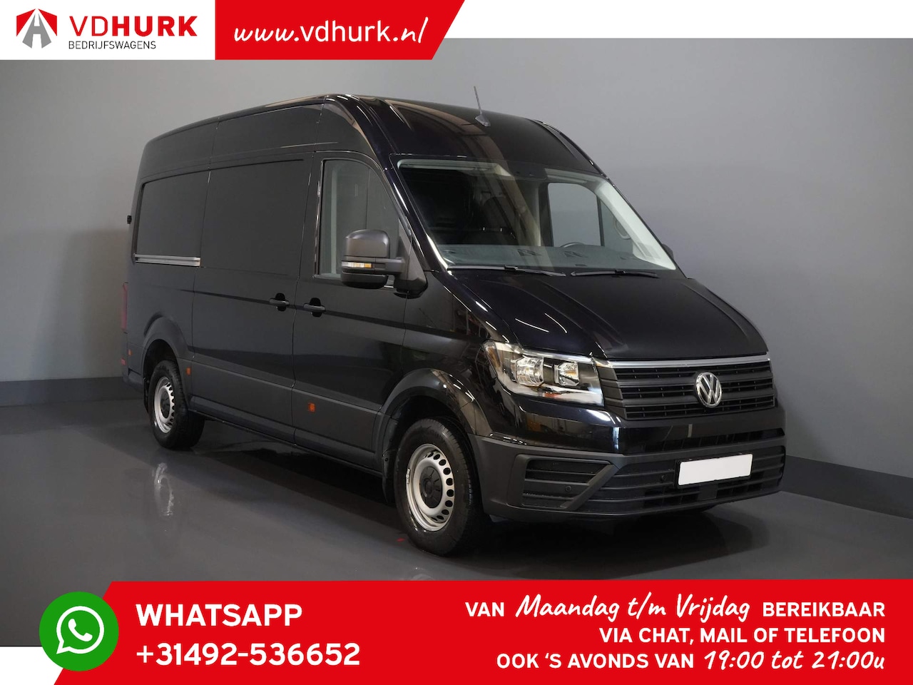 Volkswagen Crafter - 35 2.0 TDI 180 pk L3H3 CarPlay/ Navi/ Camera/ PDC/ Cruise/ Airco/ Trekhaak - AutoWereld.nl