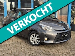 Toyota Yaris - 1.5 Full Hybrid Aspiration 2014 AUT NAVI NAP