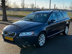 Volvo V70 - 2.0T Momentum NAVI - Nieuwe APK